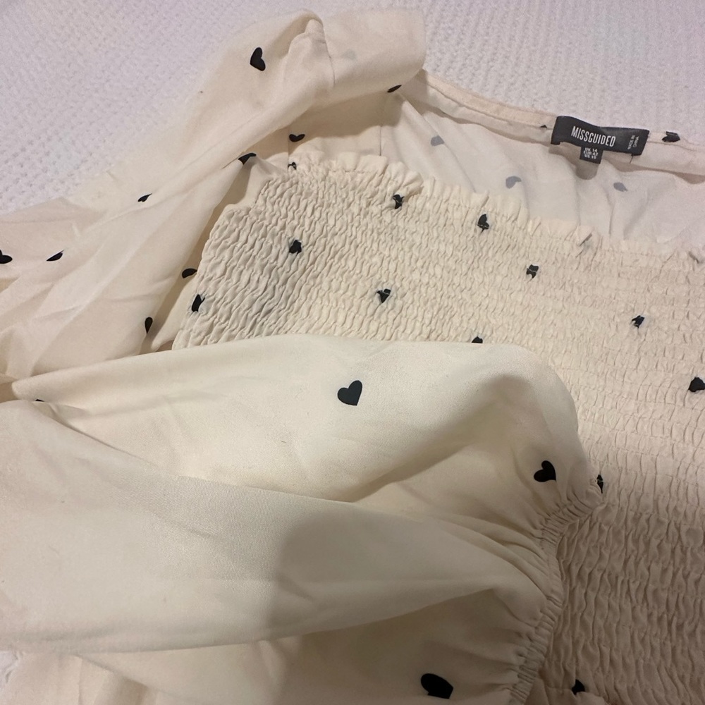 MISSGUIDED CUTE HEART TOP - Picture 3 of 3